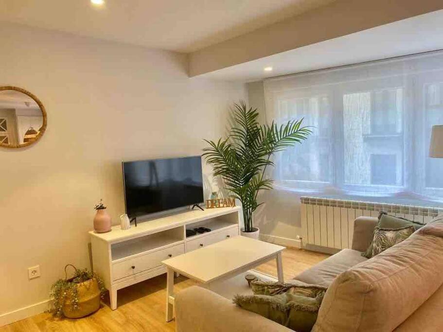 Apartamento A Estrenar En Centro Gijon. Fibra-Tv Extérieur photo